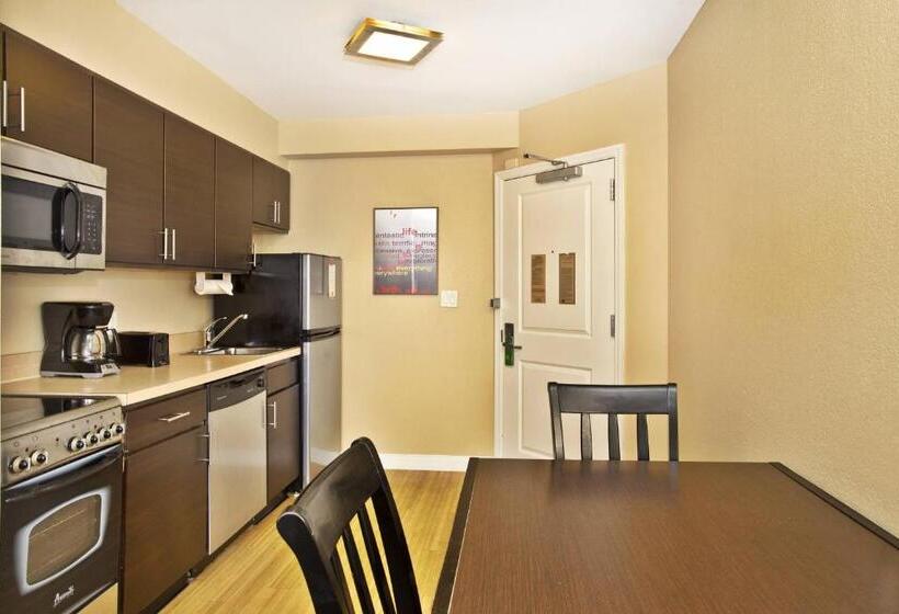 جناح, Towneplace Suites Republic Airport Long Island Farmingdale