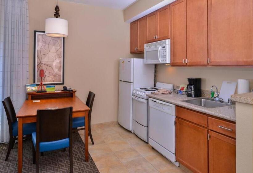 מיטת קינג בסוויטה, Towneplace Suites Thousand Oaks Ventura County