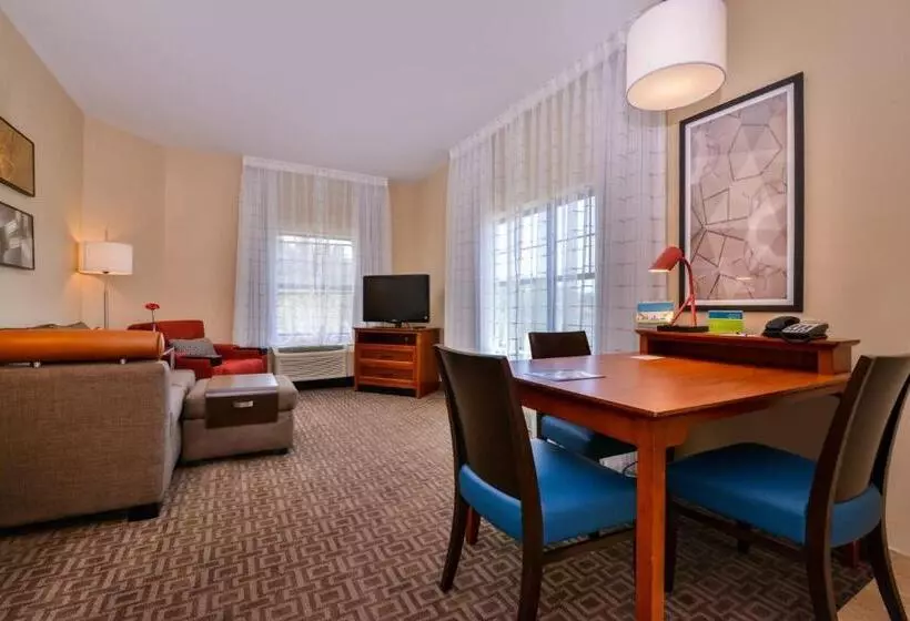 キングサイズベッドのスイートルーム, Towneplace Suites Thousand Oaks Ventura County