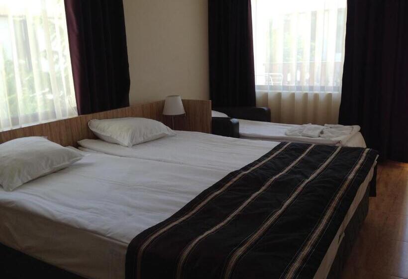 غرفة ديلوكس مطلة على المتنزه, Arkutino Family Resort