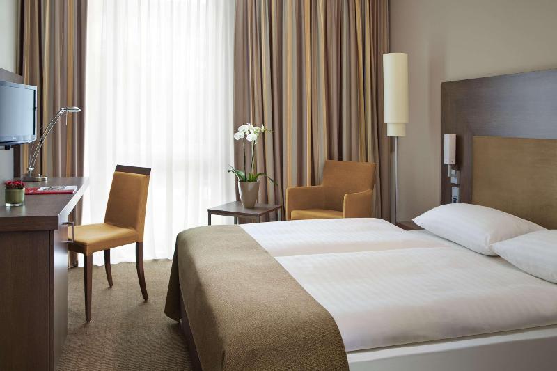 اتاق کلاس بیزنس, Intercityhotel Darmstadt