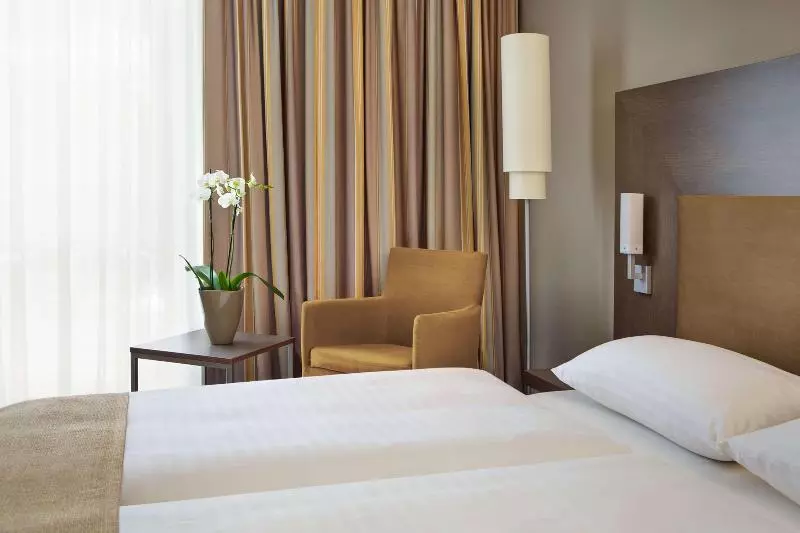 ビジネスルーム, Intercityhotel Darmstadt