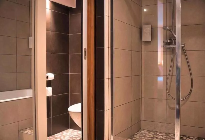 Executive Neljän Hengen Huone, Kyriad Prestige Mulhouse Basel