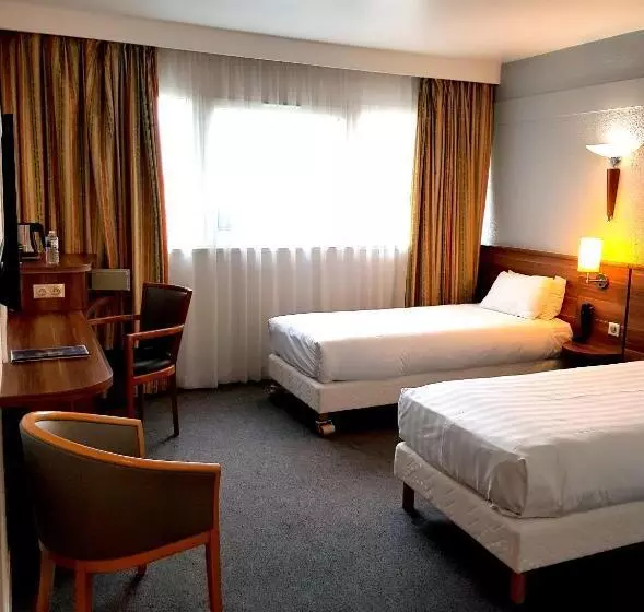 Executive Kolmen Hengen Huone, Kyriad Prestige Mulhouse Basel