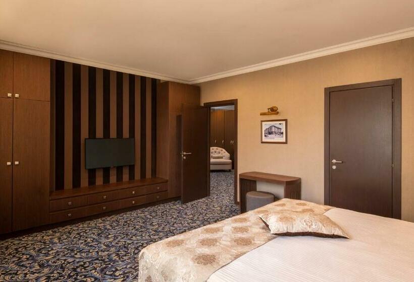 סוויטה, National By Stellar Hotels, Yerevan