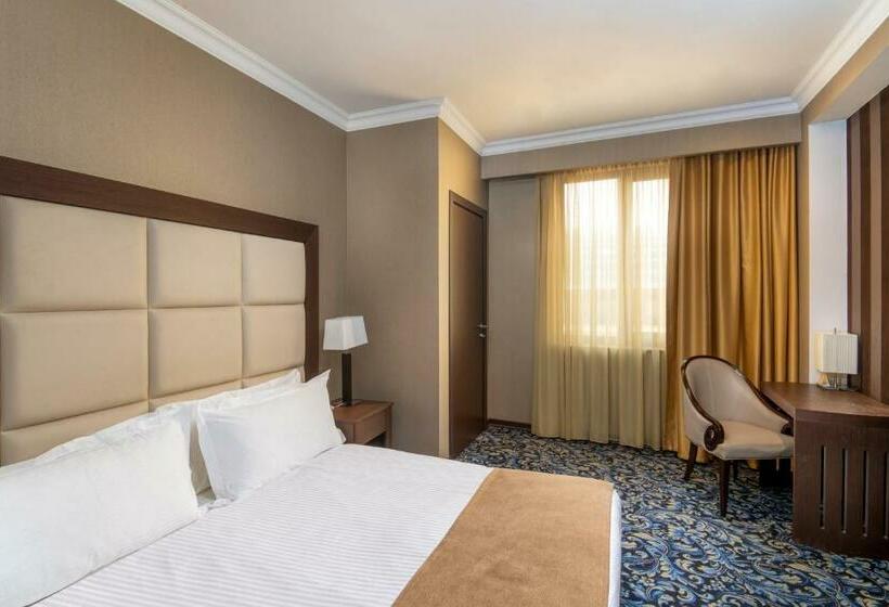 סוויטה, National By Stellar Hotels, Yerevan