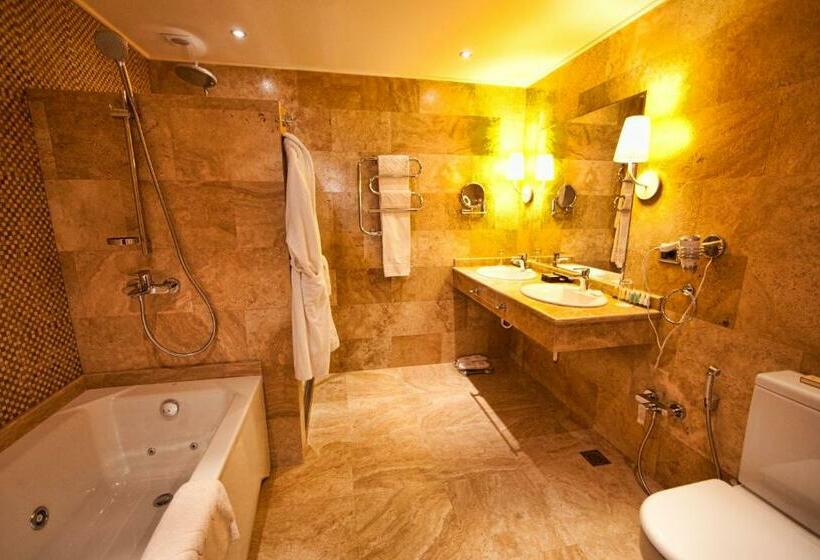 סוויטה, National By Stellar Hotels, Yerevan