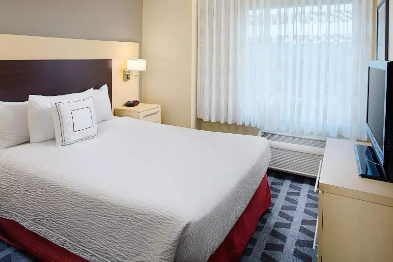キングサイドベッドのスタンダードワンルーム, Towneplace Suites By Marriott Fayetteville N / Springdale