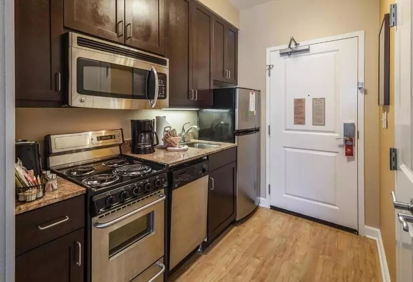スイート, Towneplace Suites Jacksonville Butler Boulevard