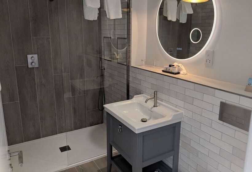 חדר סופריור, Trenython Manor Resort