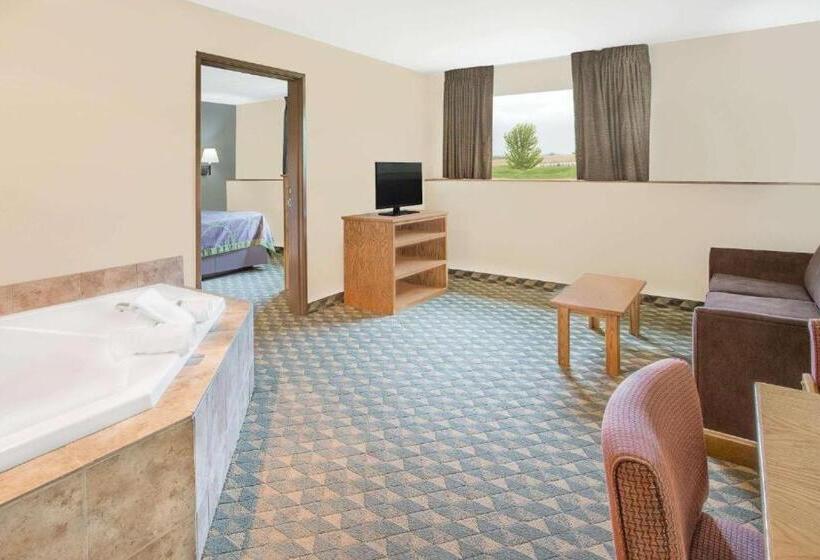 جناح سرير كينج, Darlington Inn