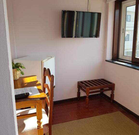 Deluxe room with river view, Pensão David, B&b