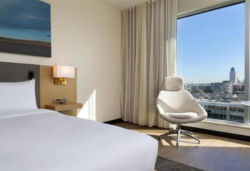 Номер Deluxe Кровать Кинг, The Moran Citycentre