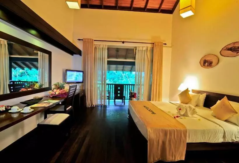 デラックスルーム, Grand Udawalawe Safari Resort