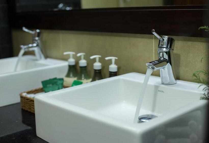 スイート, Grand Udawalawe Safari Resort