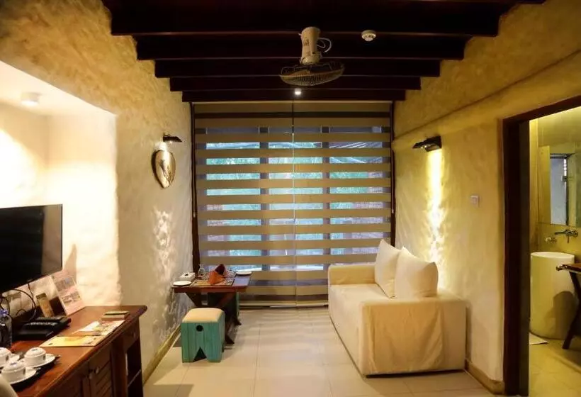 スタンダードルーム, Grand Udawalawe Safari Resort