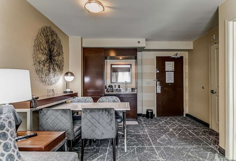 Люкс Адаптированный для Инвалидов, Embassy Suites Atlanta Kennesaw Town Center