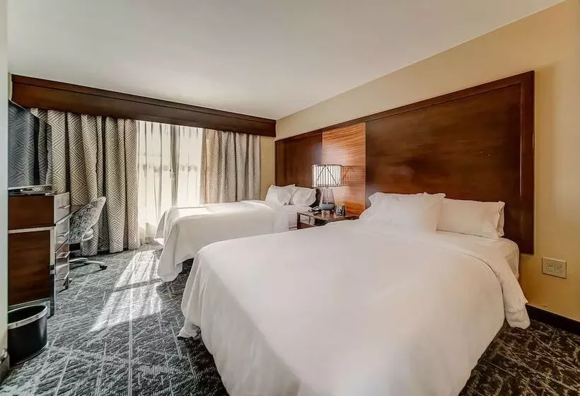 身障者適用スイートルーム, Embassy Suites Atlanta   Kennesaw Town Center