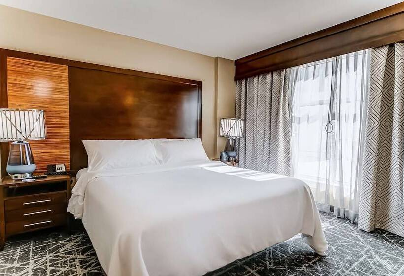 Люкс, Embassy Suites Atlanta   Kennesaw Town Center