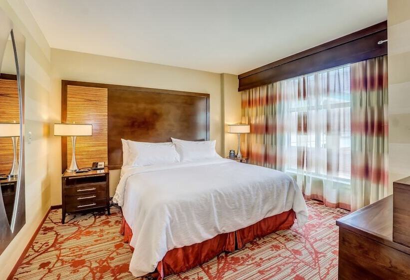 Люкс, Embassy Suites Atlanta Kennesaw Town Center