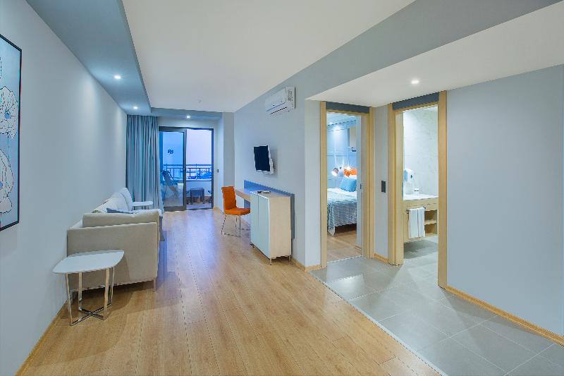 Номер Стандарт Кровать Кинг Адаптированный для Инвалидов, Embassy Suites Atlanta Kennesaw Town Center