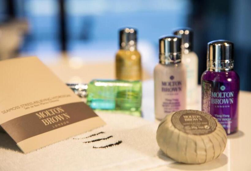 Habitació Estàndard, Key