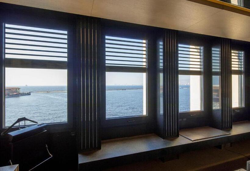 Habitació Superior Vista Mar, Key