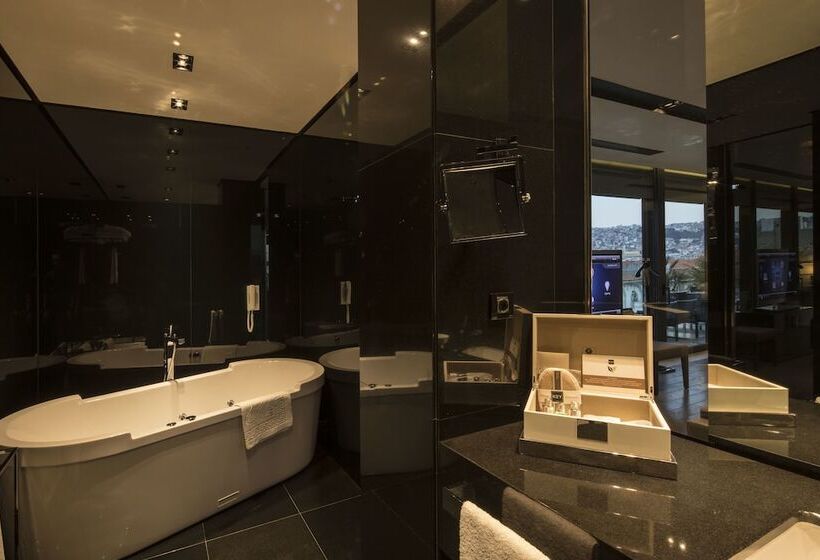 Suite Executiva, Key