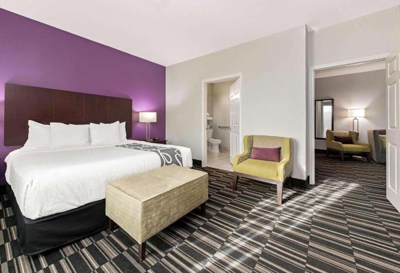 Люкс Deluxe Кровать Кинг, La Quinta By Wyndham Bridge City Orange