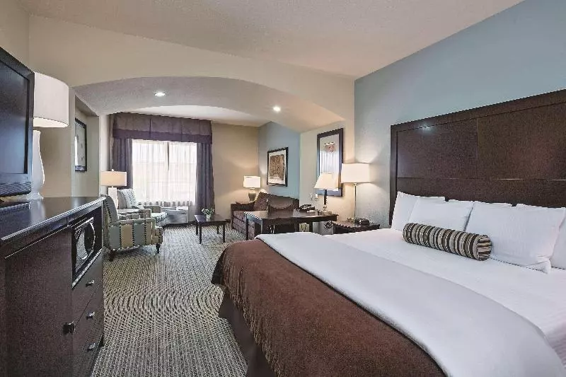 سوییت لوکس, La Quinta Inn & Suites By Wyndham Dfw Airport West  Euless