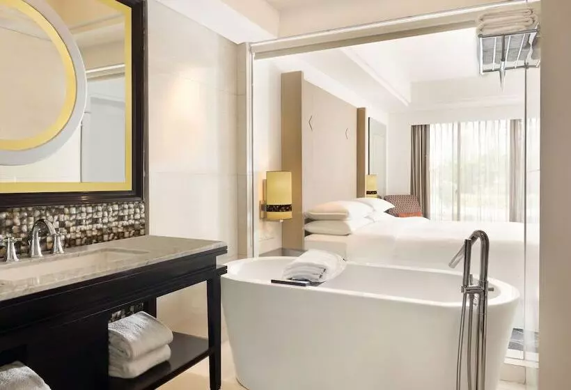 ダブルベッドスタンダードルーム, Sheraton Bali Kuta Resort