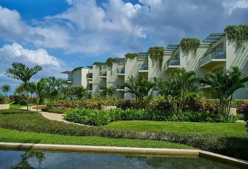 ダブルベッドスタンダードルーム, Sheraton Bali Kuta Resort