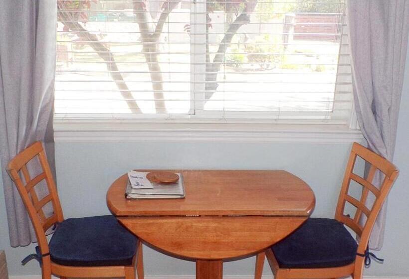 خانه 1 خوابه, Shoreline Cottages