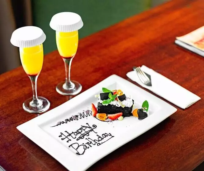 デラックスルーム, Swiss Belhotel Rainforest