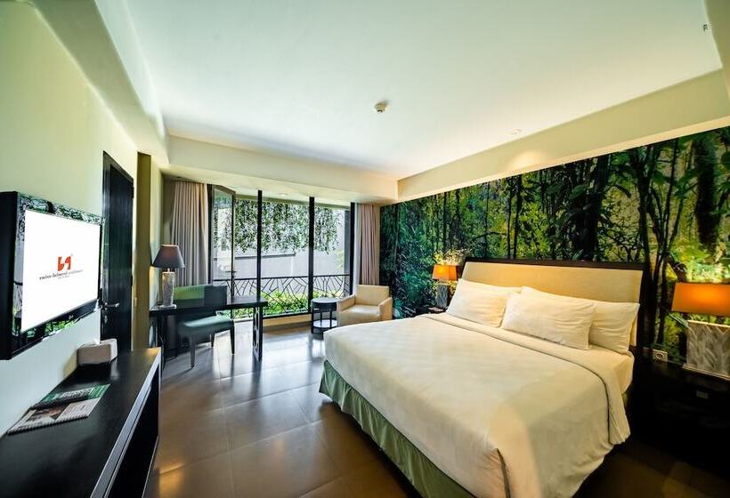 디럭스 룸, Swiss Belhotel Rainforest