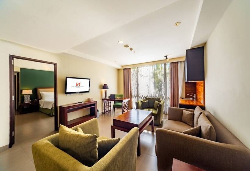 Президентский Люкс, Swiss Belhotel Rainforest