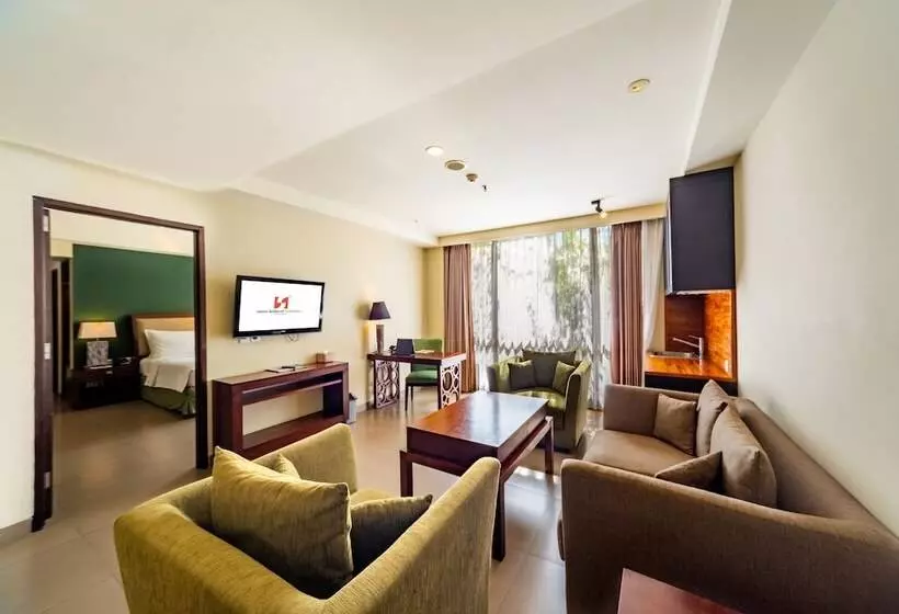 エクゼクティブスイート, Swiss Belhotel Rainforest