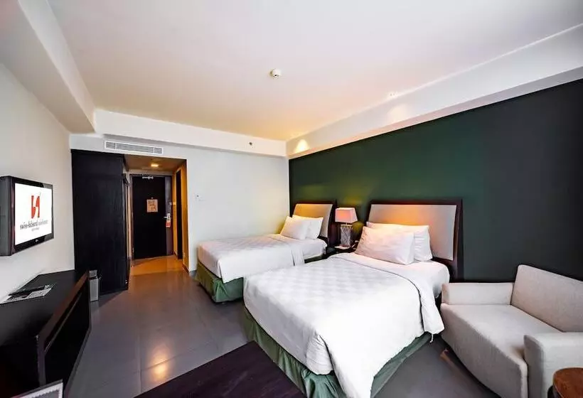 デラックスルーム, Swiss Belhotel Rainforest
