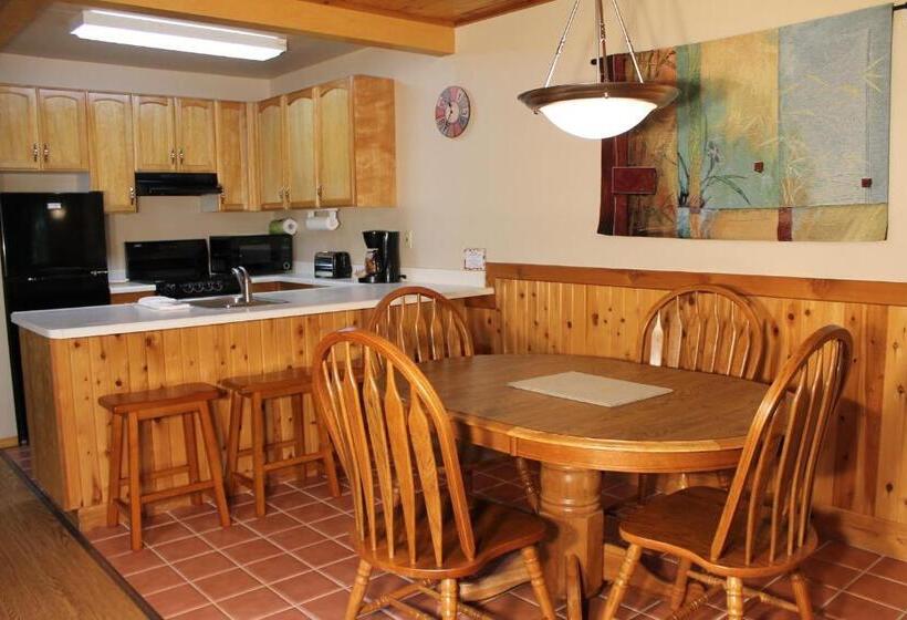 Шале 1 Спальня, Mount Shasta Resort