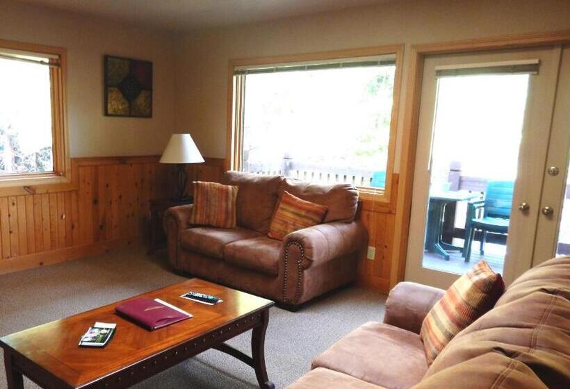 シャレー・デラックス1寝室, Mount Shasta Resort