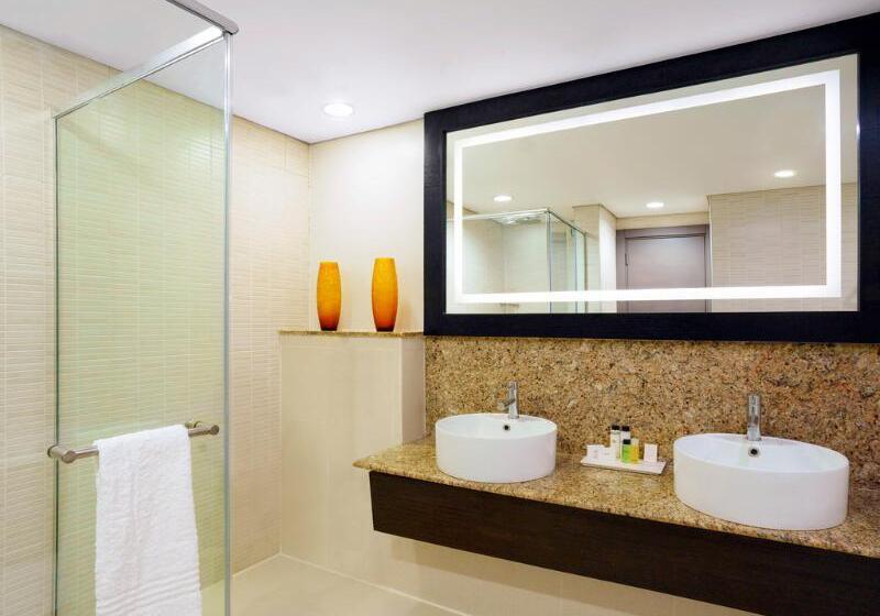 اتاق استاندارد, Mövenpick Hotel Ikoyi Lagos