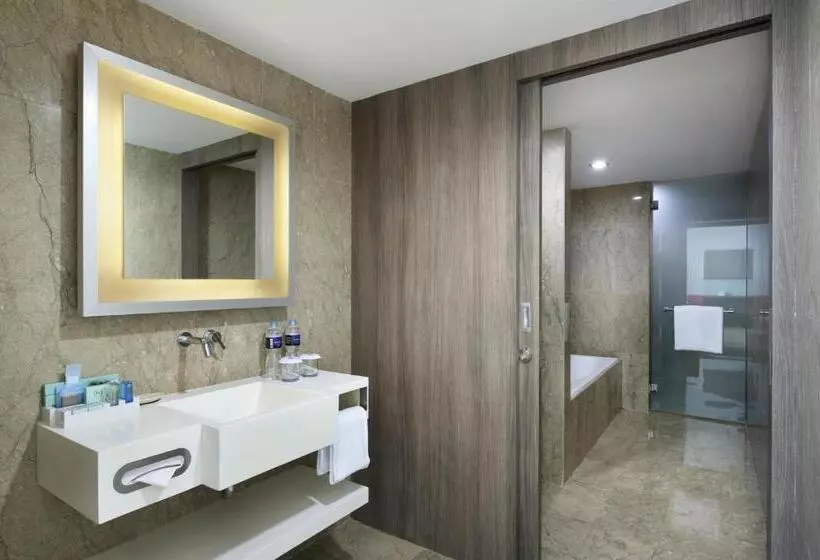 スーペリアースイート, Novotel Jakarta Gajah Mada