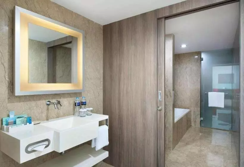 スーペリアースイート, Novotel Jakarta Gajah Mada