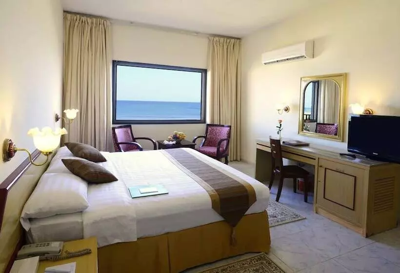 اتاق سوپریور یک تخته, Resort Sur Beach Holiday