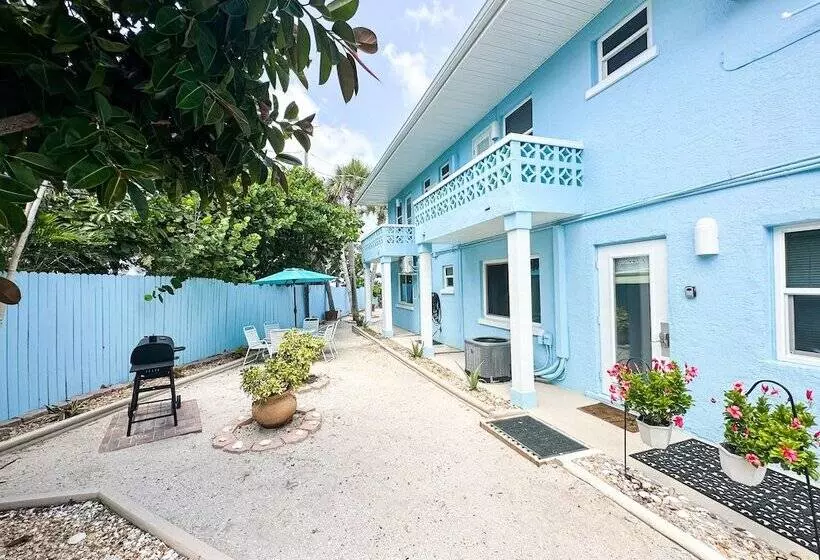 デラックススイート, The Pearl Beach Inn
