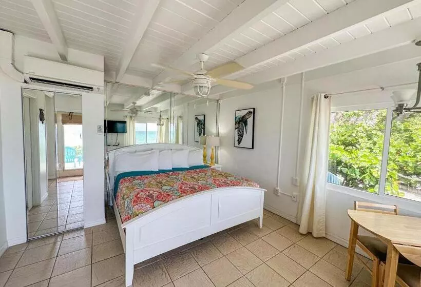 キングサイズベッドのスタンダードルーム, The Pearl Beach Inn