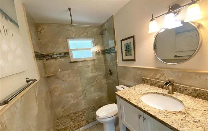 غرفة قياسية سرير كينج, The Pearl Beach Inn