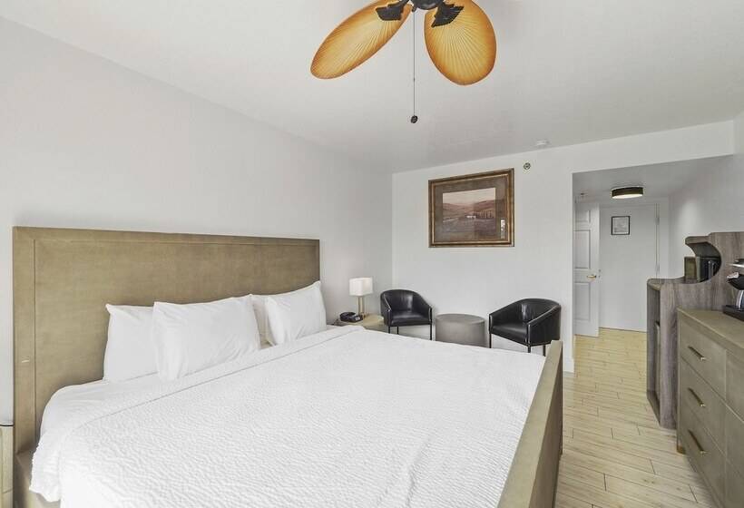 غرفة قياسية سرير كينج, Royal Inn Beach Hutchinson Island