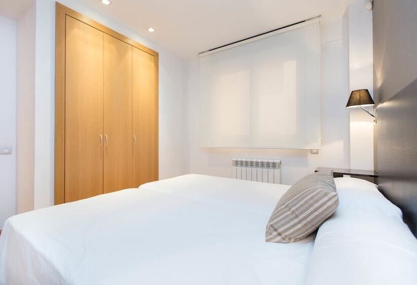 Апартаменты 1 Спальня, Ainb Sagrada Familia Apartments