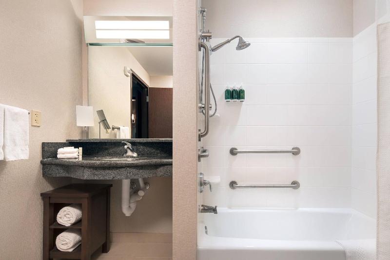 اتاق استاندارد با تخت بزرگ, Courtyard Seattle Downtown/pioneer Square